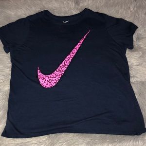 Nike athletic tee
